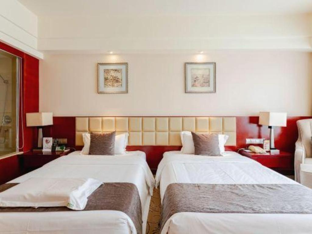 Chengdu Yinsheng International Hotel Supoqiao Экстерьер фото