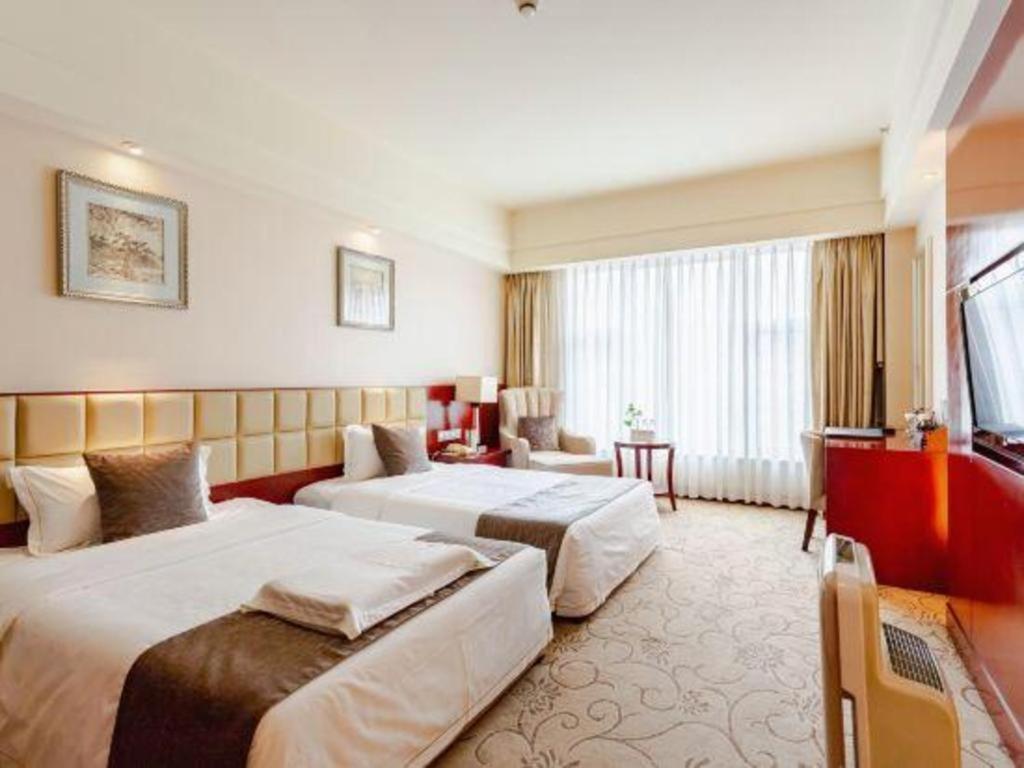 Chengdu Yinsheng International Hotel Supoqiao Экстерьер фото