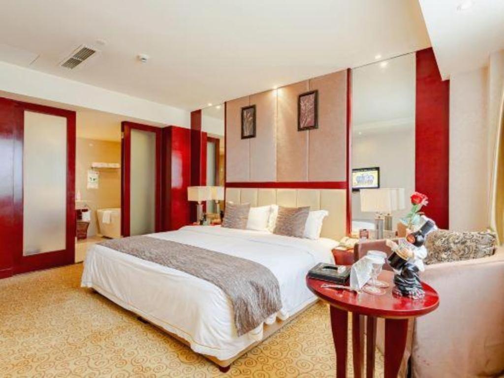 Chengdu Yinsheng International Hotel Supoqiao Экстерьер фото