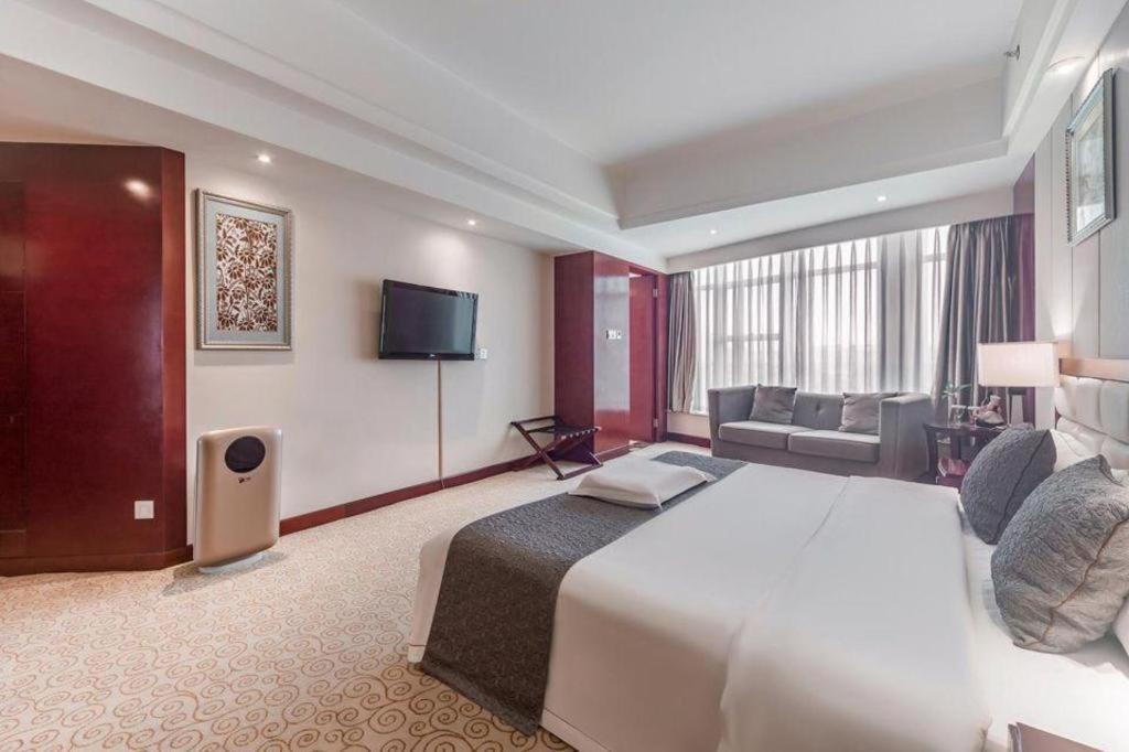 Chengdu Yinsheng International Hotel Supoqiao Экстерьер фото